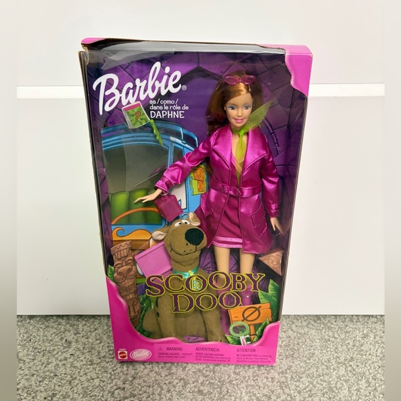Barbie Other - 2001 Scooby-Doo Daphne Barbie doll